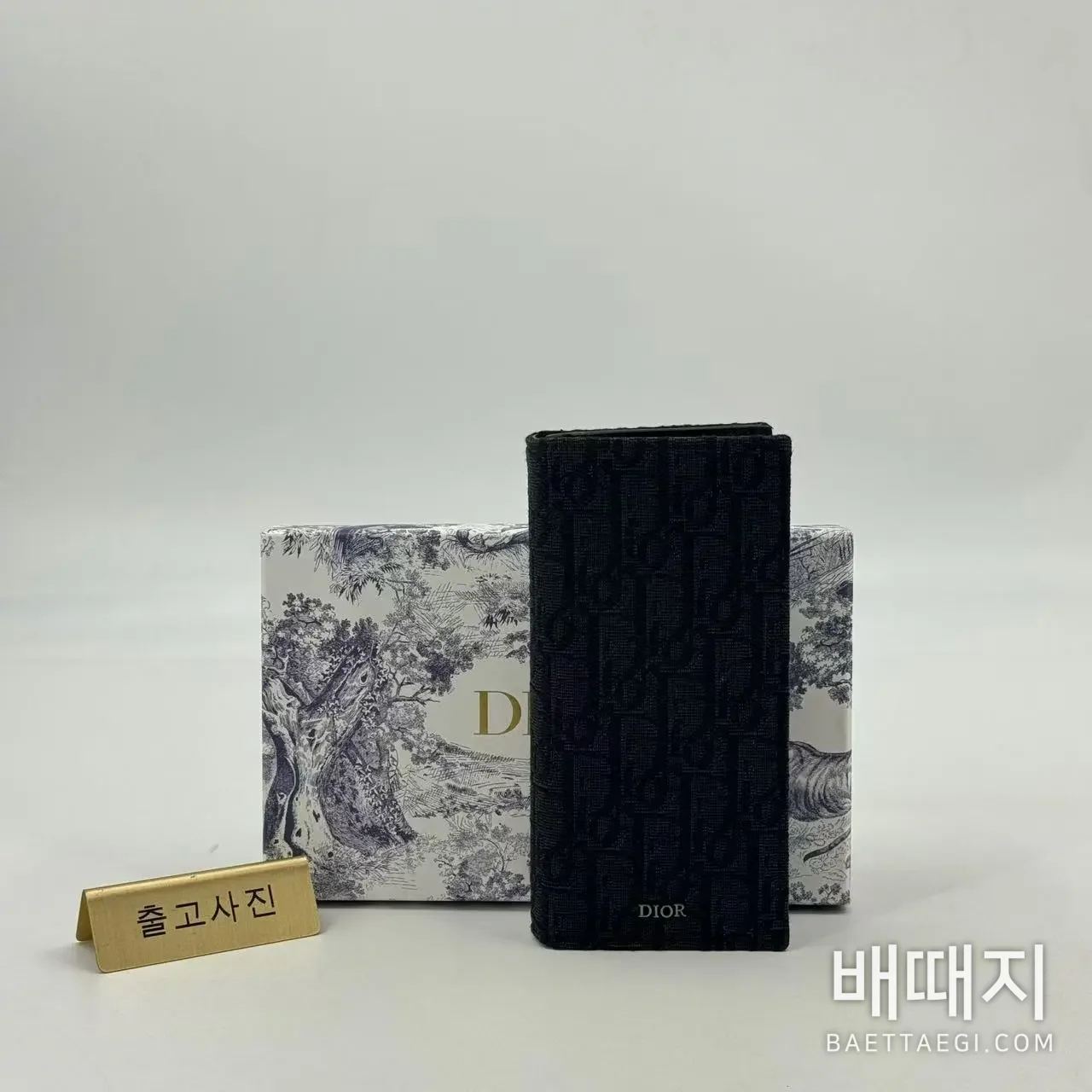 디올 지갑 검수사진 1