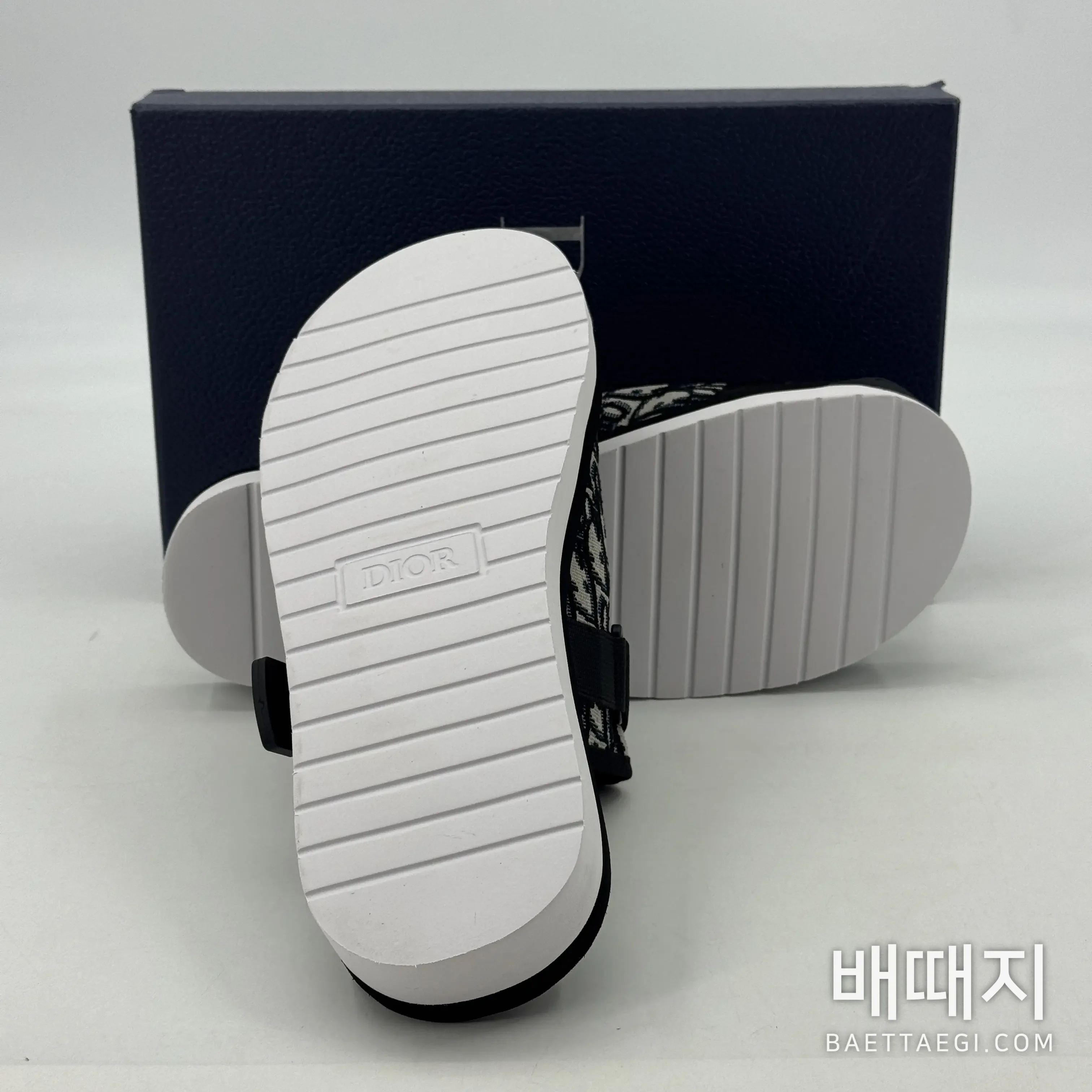 디올 슬리퍼 검수사진 8