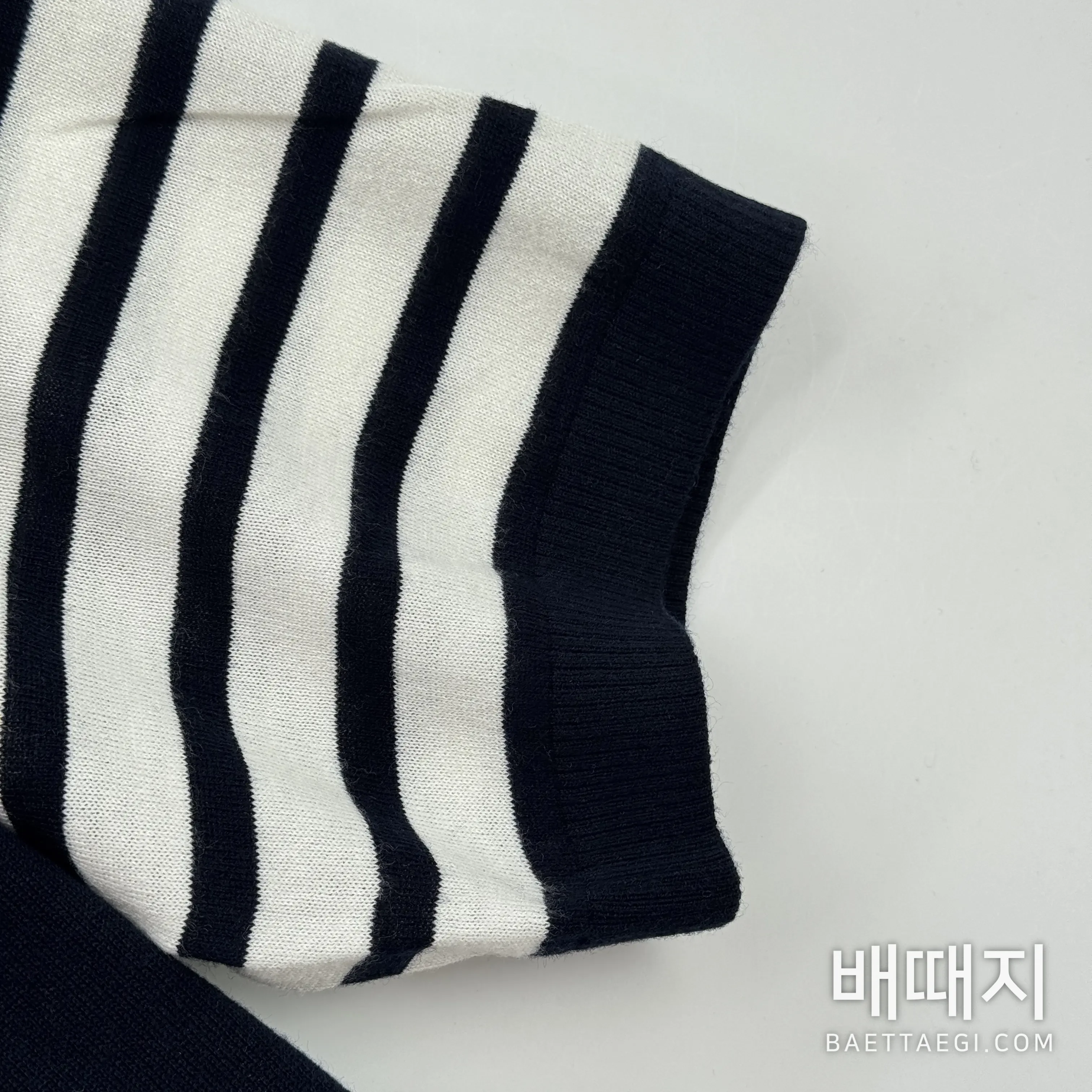톰브라운 울 니트 남성 반팔 셔츠 검수사진 5