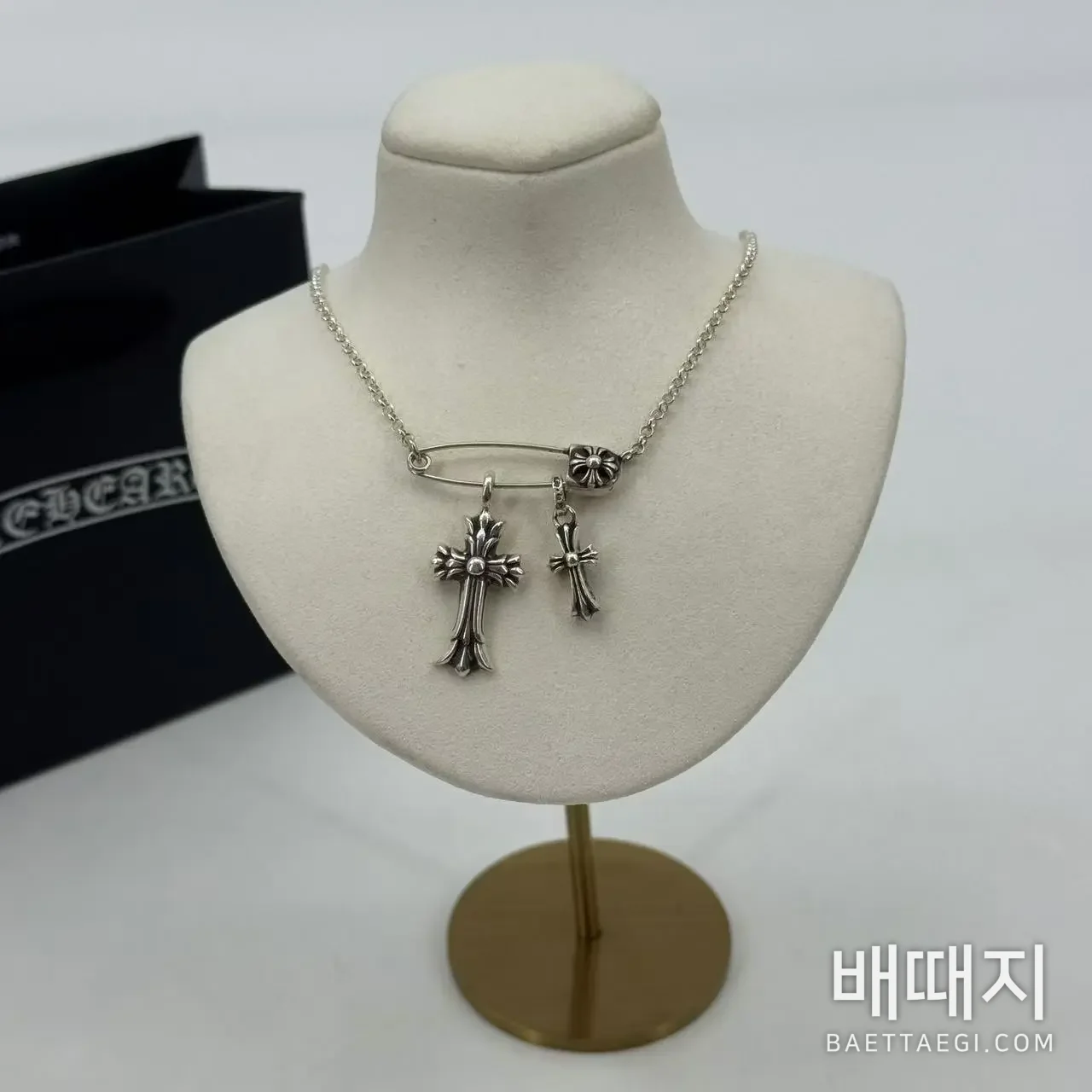 크롬하츠 더블 크로스 브로치 목걸이 세트 검수사진 2