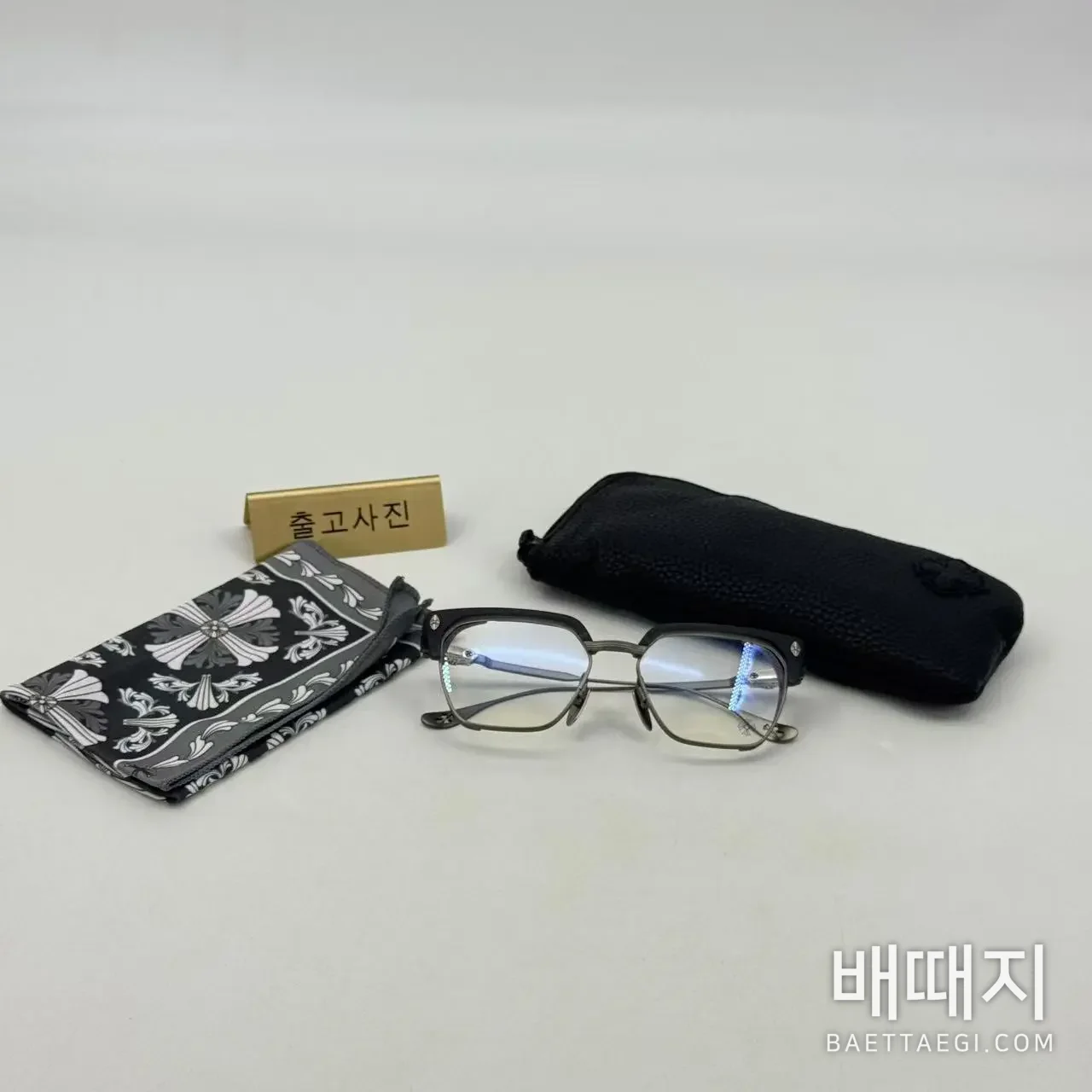 크롬하츠 안경 검수사진 1