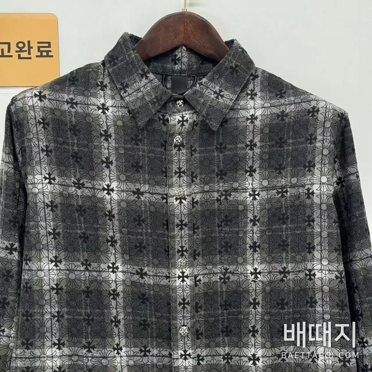크롬하츠 셔츠 검수사진 2