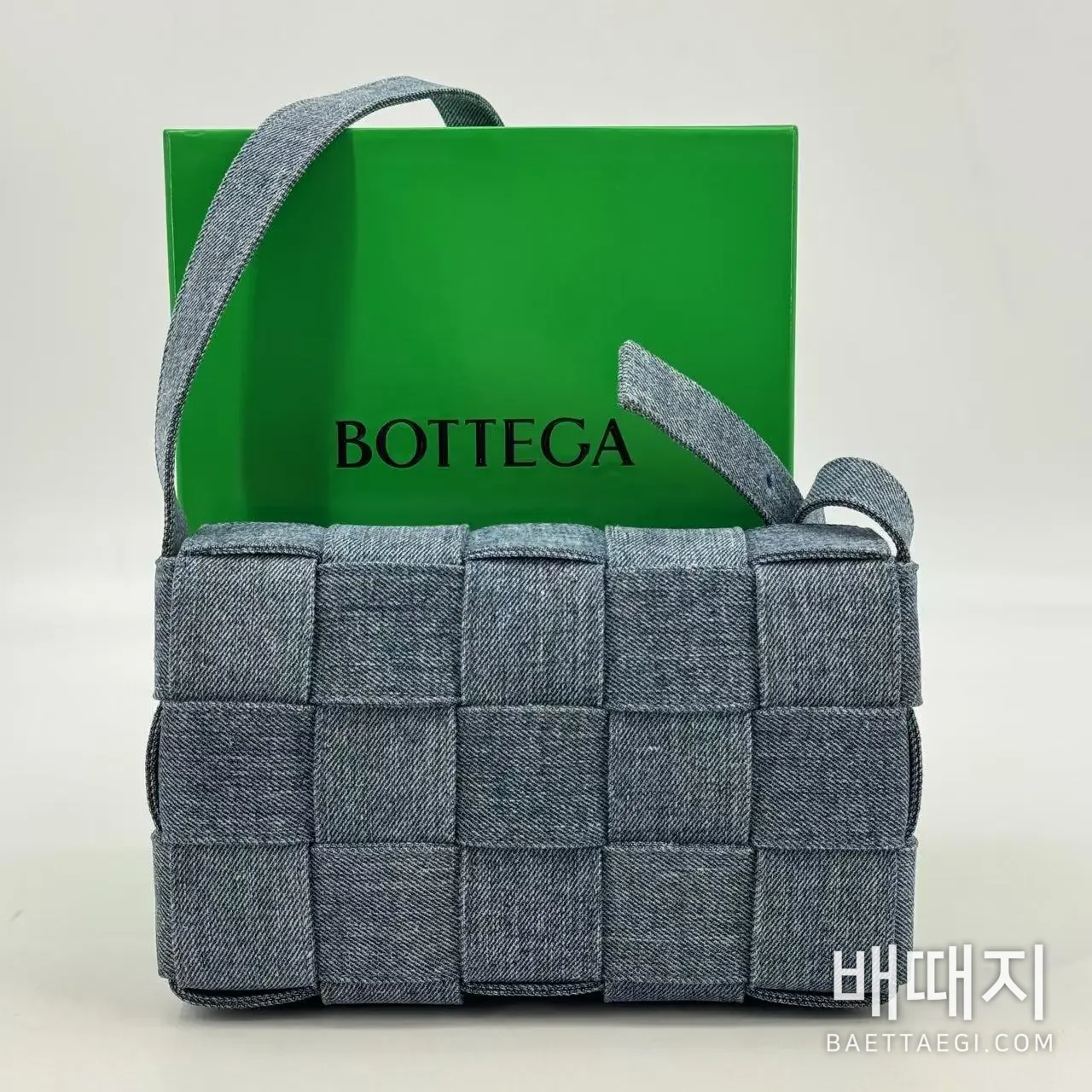보테가베네타 데님 가방 (세일상품) 검수사진 3