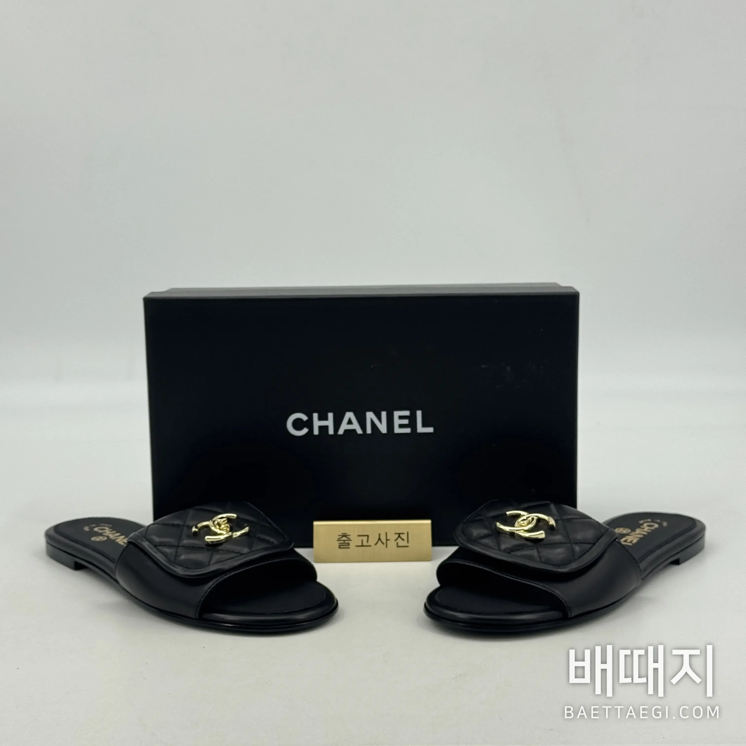 샤넬 25C 블랙 아가일 슬리퍼 3350 검수사진 1