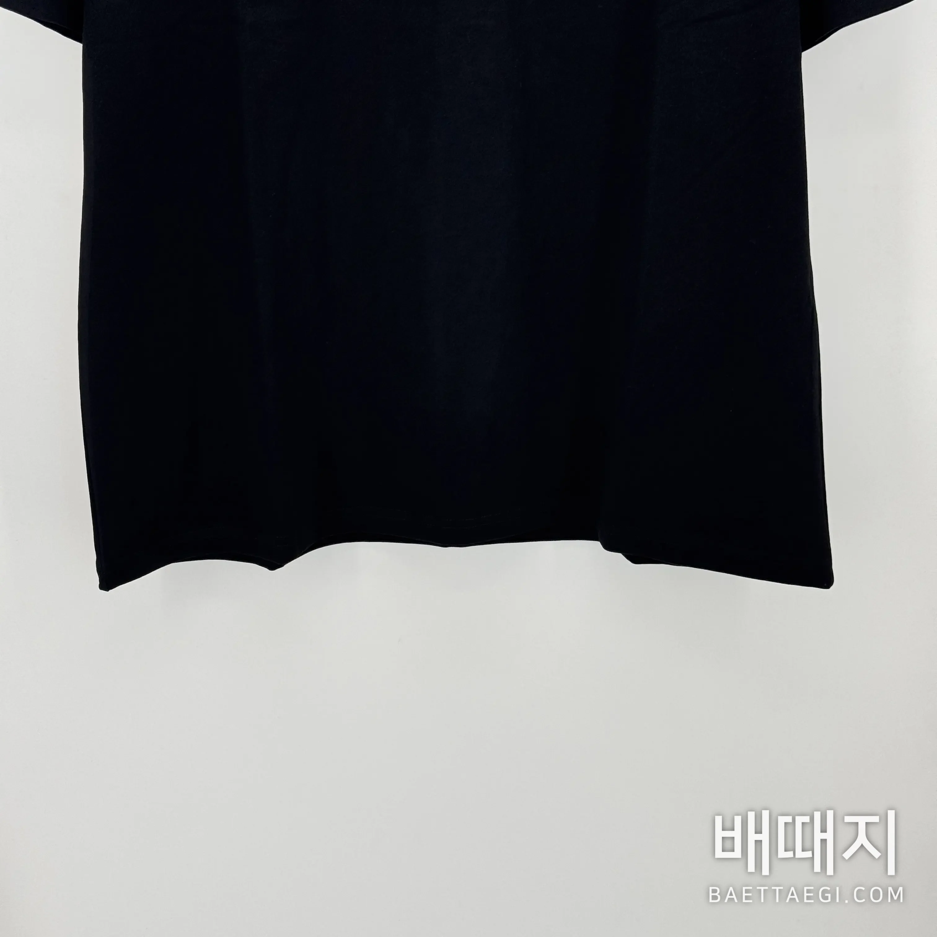 발렌시아가 남성 하트 자수 반팔 티셔츠 검수사진 3