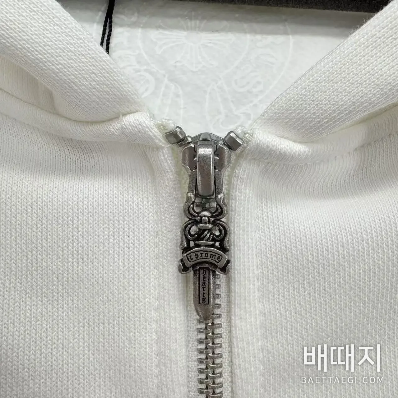 크롬하츠 집업 검수사진 9