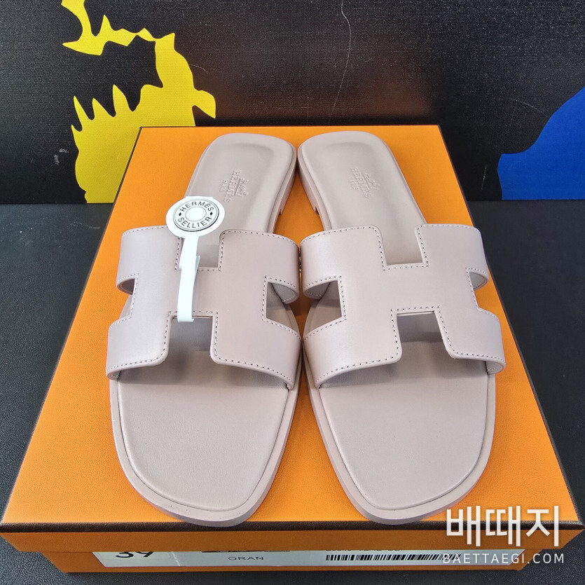 에르메스 오란 램스킨 슬리퍼 117559