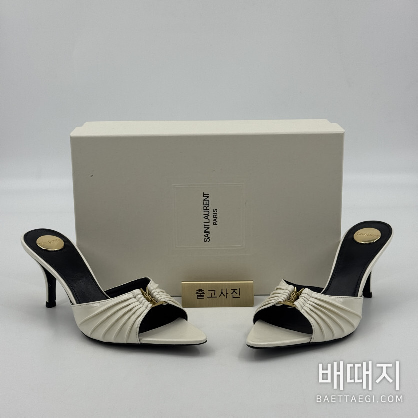 생로랑 샌들