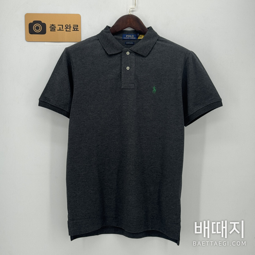 폴로 티셔츠