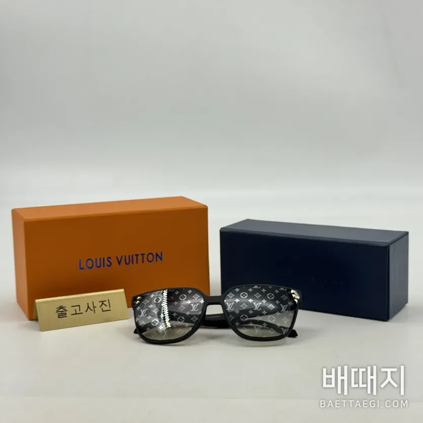 루이비통 선글라스 54941 Louis Vuitton Sunglasses / 색상: 블랙