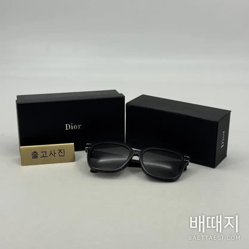 디올 선글라스 검정 / 색상: 블랙