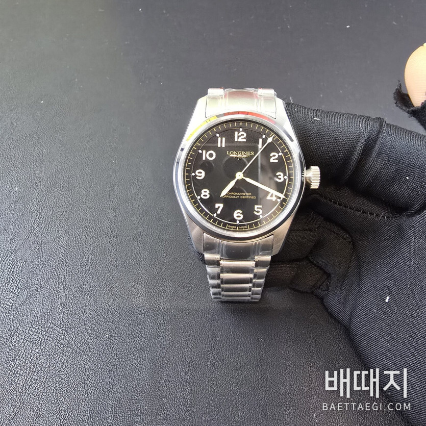 론진 스피릿 파일럿 39mm