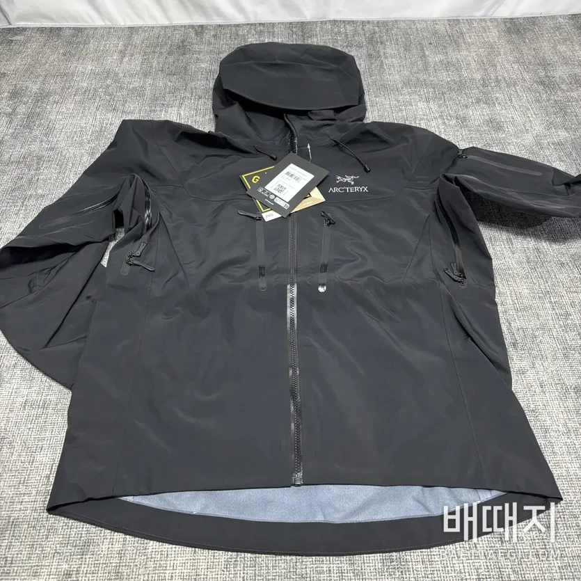 아크테릭스 [TZ] 알파 SV 자켓 7세대 블랙 200136 Arc'teryx Alpha SV Jacket 7 Black