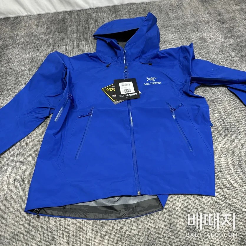 아크테릭스 [TZ] 베타 LT 자켓 로열 블루 200125 Arc'teryx Beta LT Jacket Royal Blue