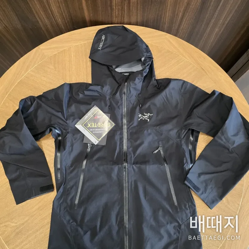 아크테릭스 자켓