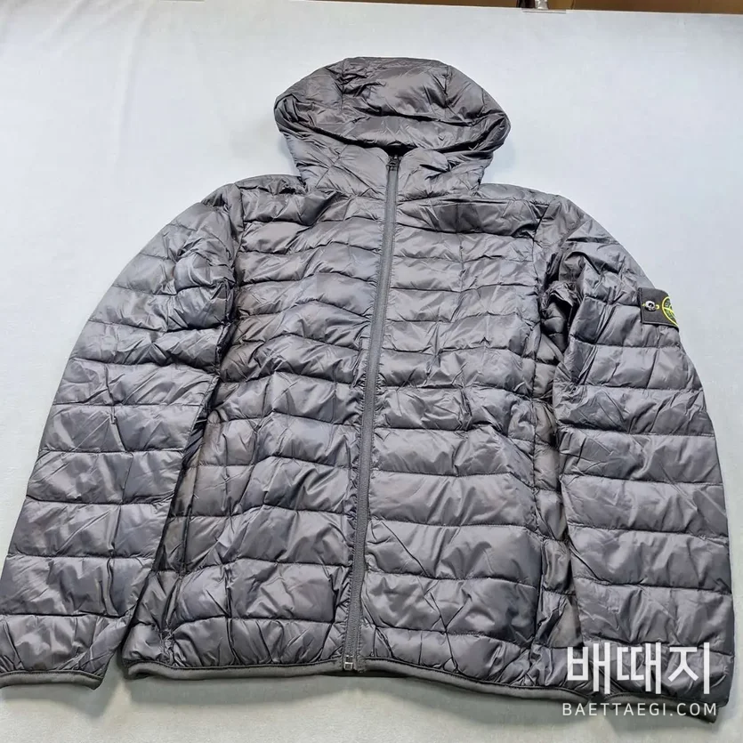 스톤아일랜드 경량패딩