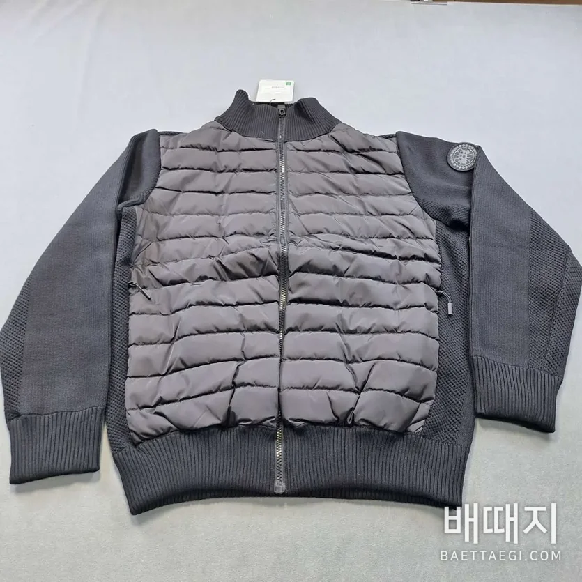 캐나다구스 [RF] 6830 블랙 205676 Canada Goose 6830
