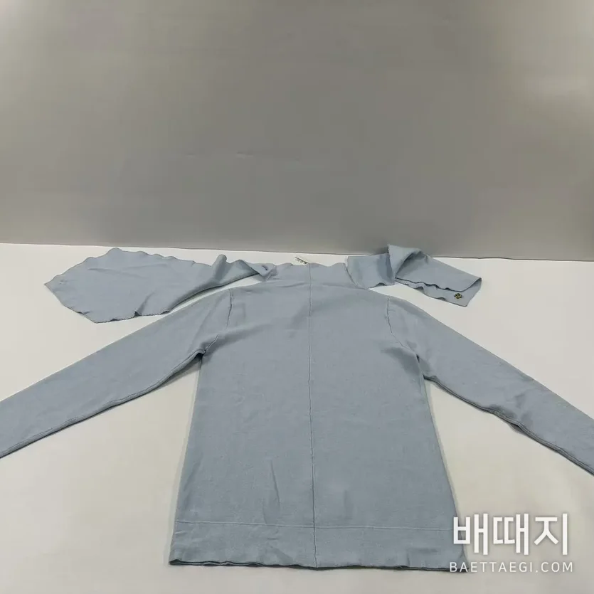 샤넬 스카프 긴팔 / 사이즈: 34