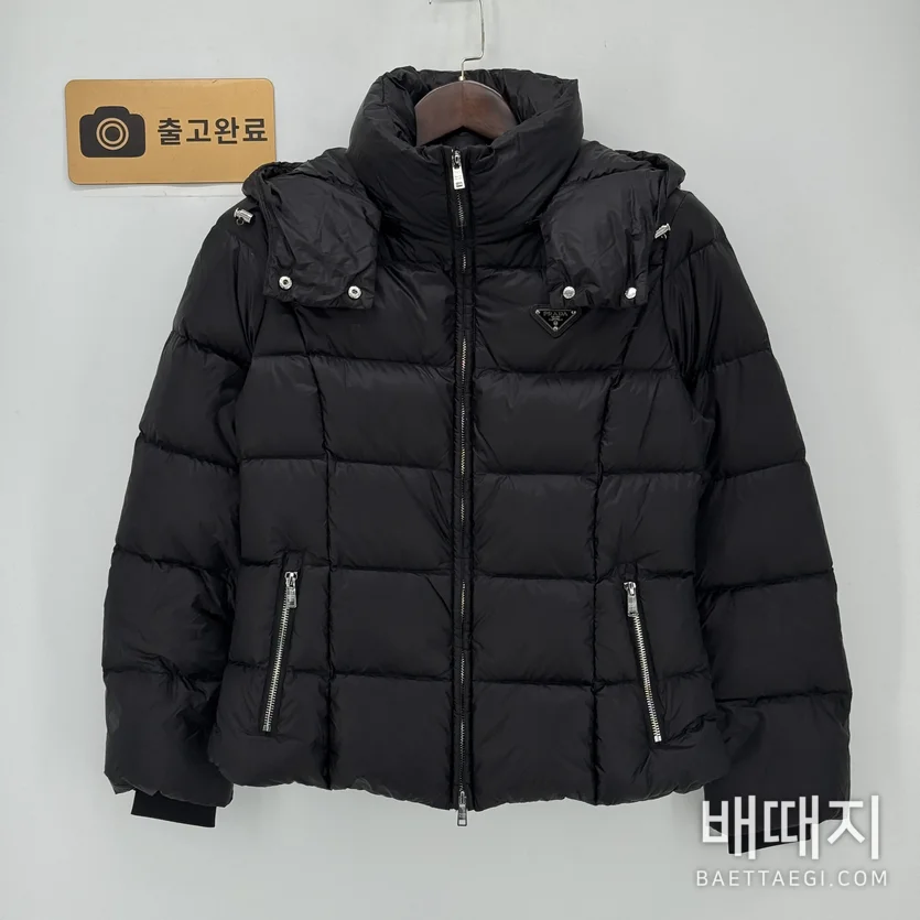 프라다 후드 슬림핏 여성 다운 패딩 재킷 155696