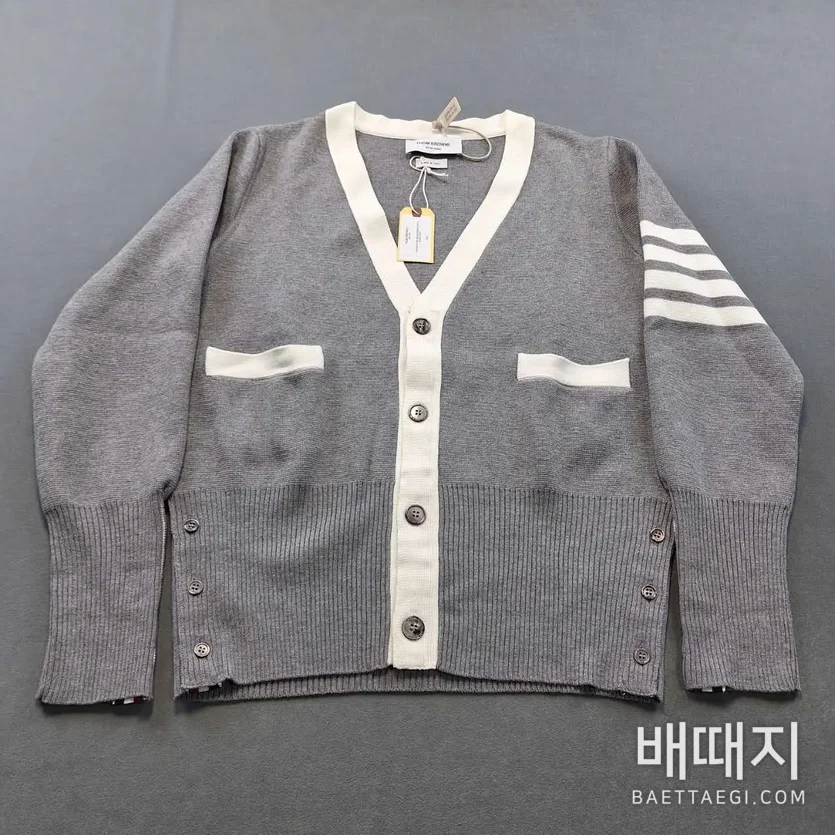 톰브라운 컬러블록 울 V넥 가디건 159481