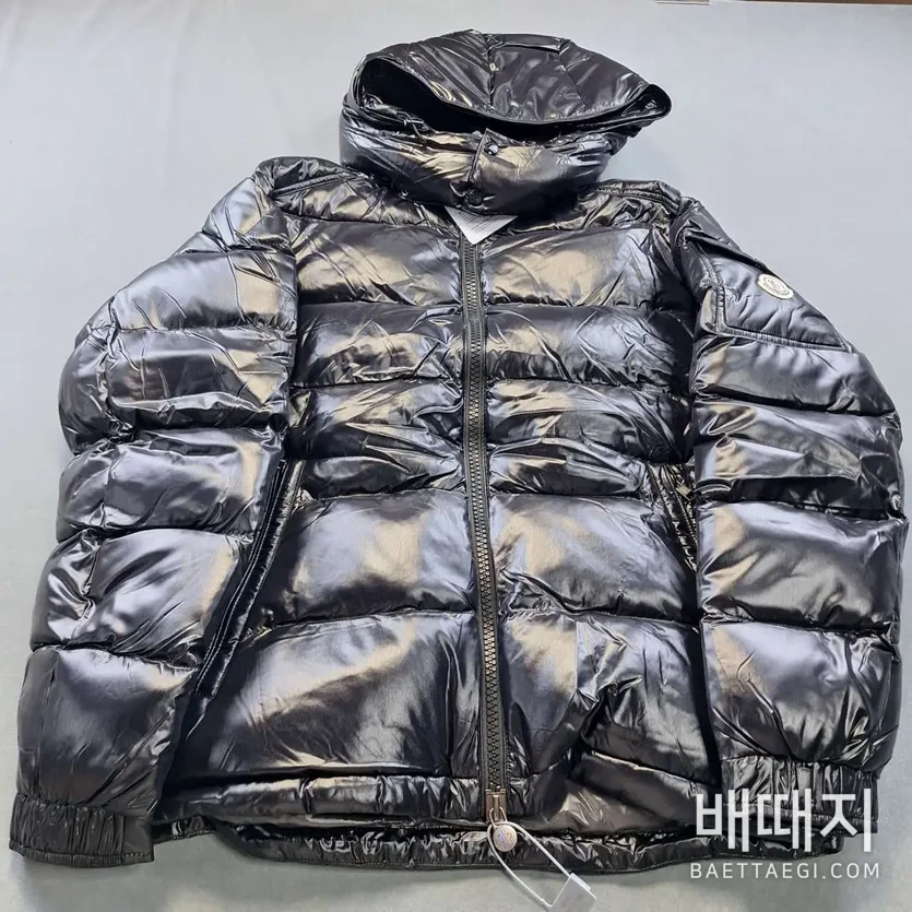몽클레르 마야 남성 다운 패딩 점퍼 207358