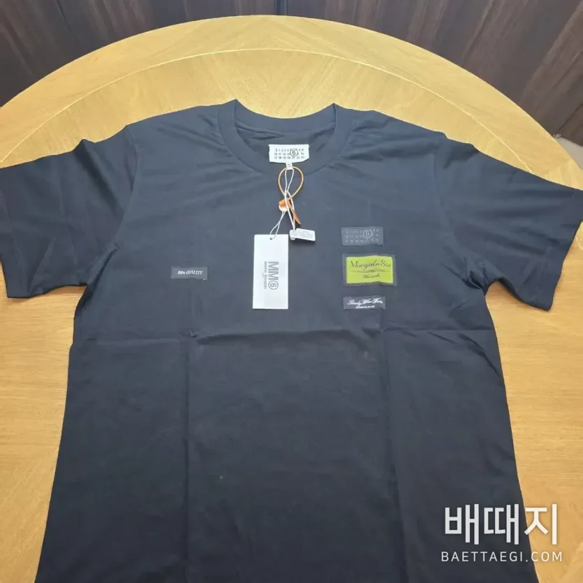 마르지엘라 스트라이프 무늬 남성 반팔 티셔츠 26 SS