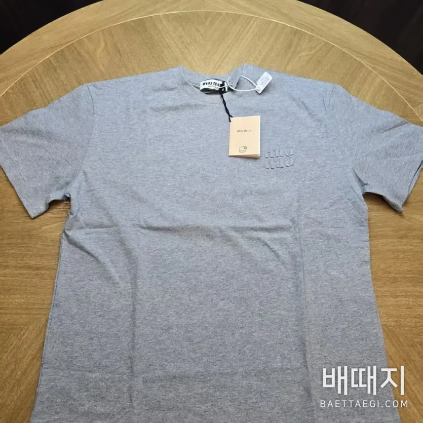 미우미우 남성 코튼 반팔 티셔츠 114314