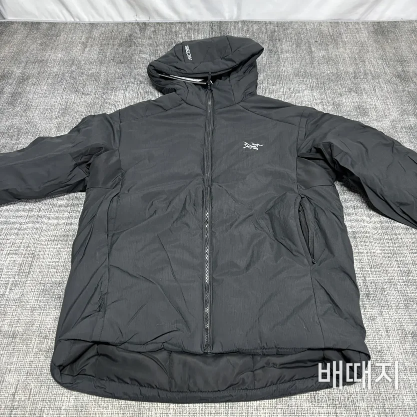 아크테릭스 [TZ] 아톰 LT 후디 2.0 블랙 200179 Arc'teryx Atom LT Hoodie 2.0 / 사이즈: M