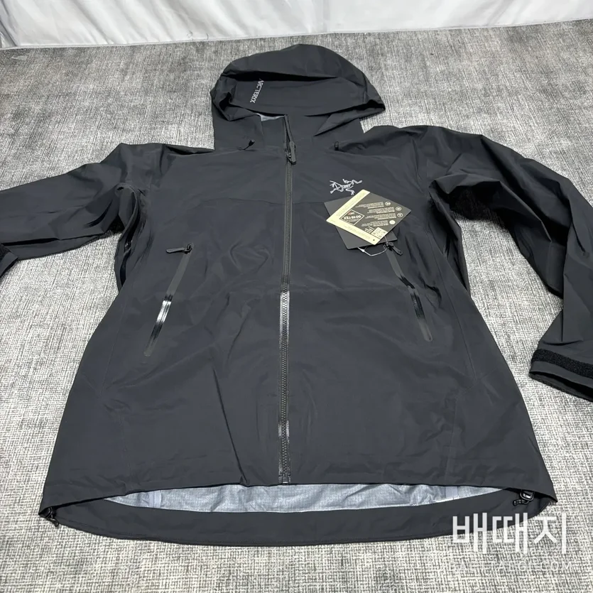 아크테릭스 [TZ] 베타 AR 자켓 블랙 200172 Arc'teryx Beta AR Jacket Black AR2026