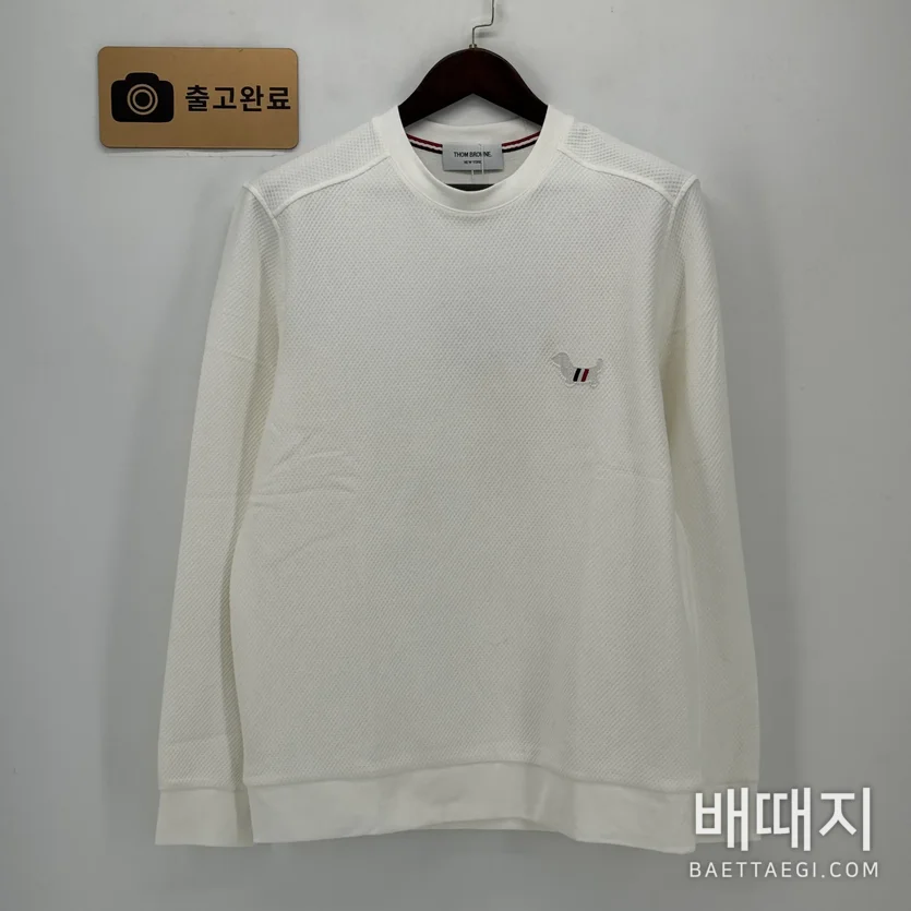 톰브라운 파인애플 패턴 에어코튼 크루넥 긴팔셔츠 205559 / 사이즈: XXL