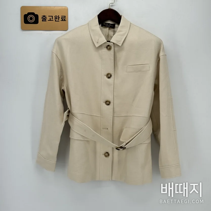로로피아나 울 트윌 벨티드 여성 자켓 160928