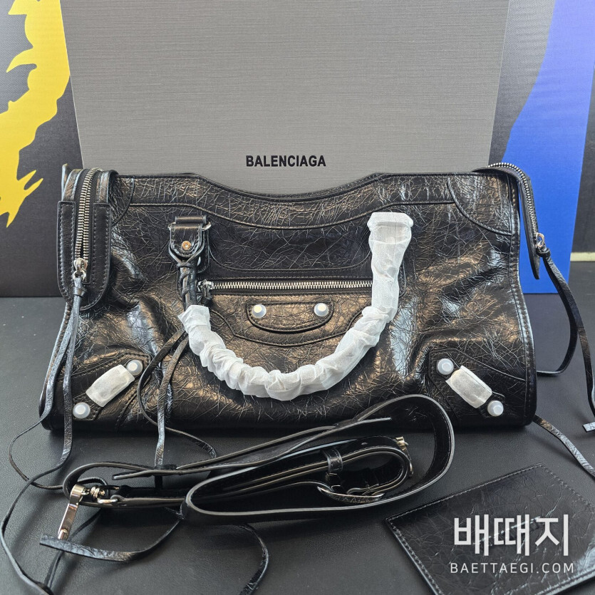 발렌시아가 르 시티 미디엄 숄더백 0840211180