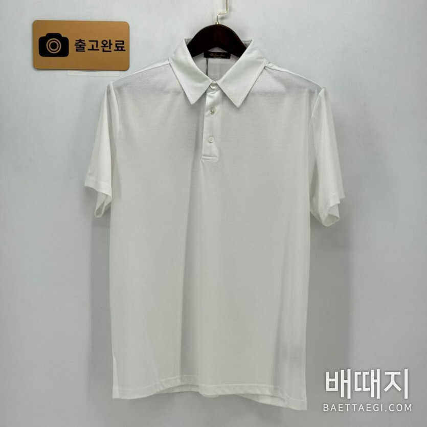 로로피아나 반팔