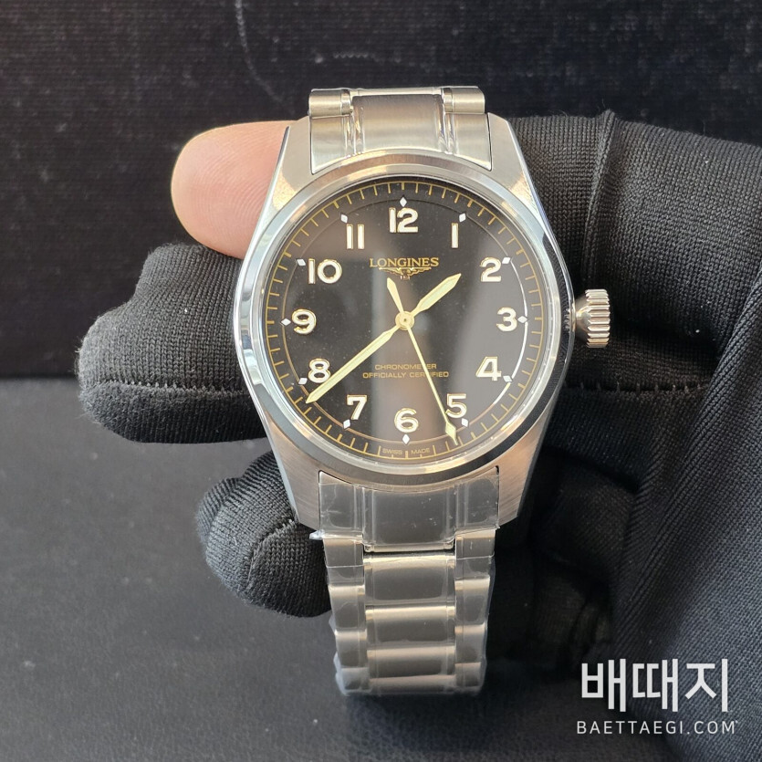 론진 스피릿 파일럿 39mm