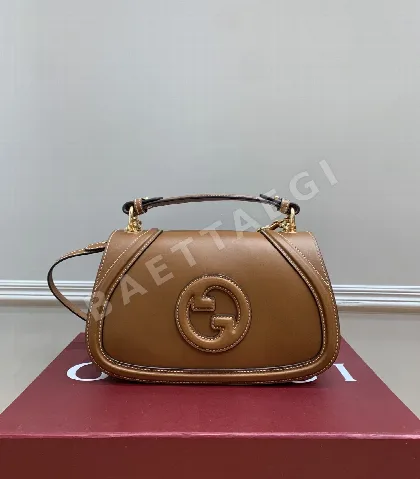 구찌 풀레더 숄더백 815714