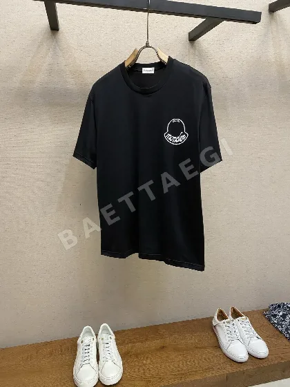 몽클레르 자수 로고 남성 반팔 티셔츠 48575