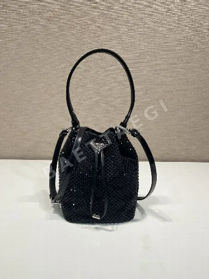 프라다 크리스탈 버킷백 1BE067 66254