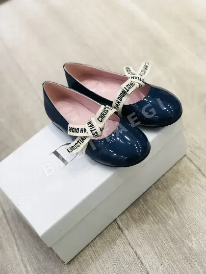 디올 스니커즈 가죽 181725