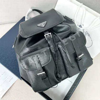 프라다 자이노 미디엄 나파 가죽 백팩 1BZ811