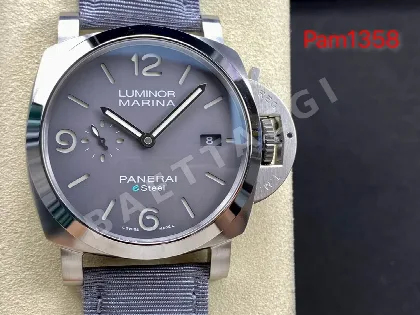 파네라이 PAM1358 시계