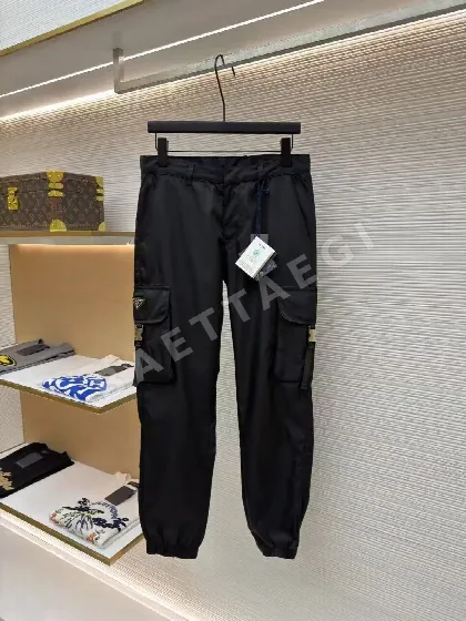 프라다 리나일론 카고 바지 23450