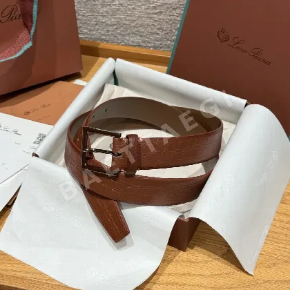 로로피아나 악어무늬 가죽 벨트 180918