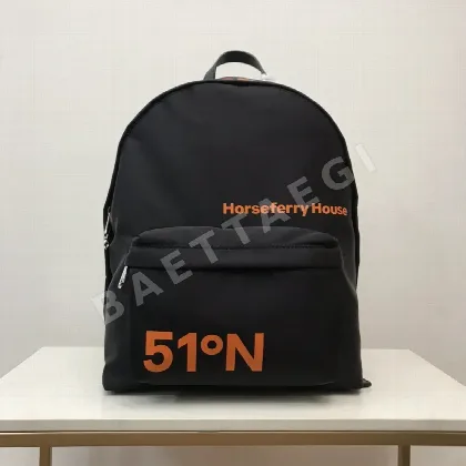 버버리 코디네이션 프린트 백팩 80648611