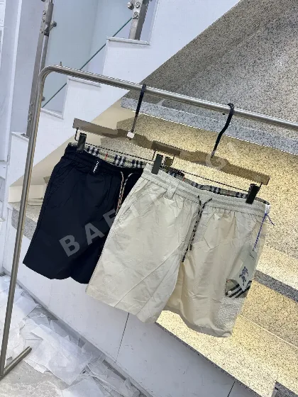 버버리 남성 릴렉스핏 반바지