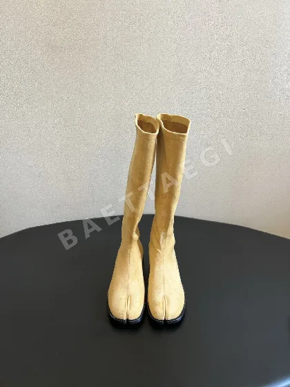 마르지엘라 타비 부츠 스웨이드 스플릿토 디자인 207479