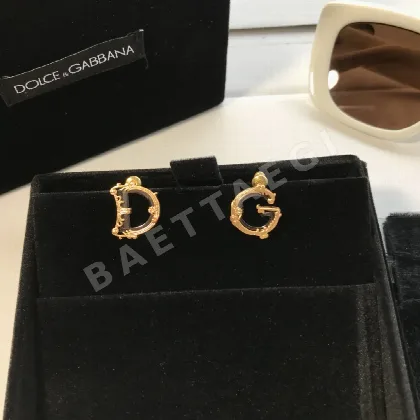 돌체앤가바나 DG 로고 크리스탈 이어클립 귀걸이 65289