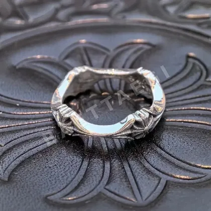 크롬하츠 클래식 크로스 반지 62933