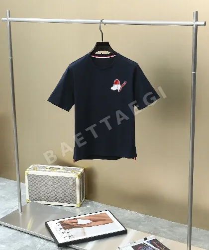 톰브라운 여성 강아지 자수 반팔 티셔츠 53231