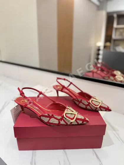 발렌티노 V 로고 울 레이스업 하이힐 24654