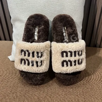 미우미우 샌들 램울 187248
